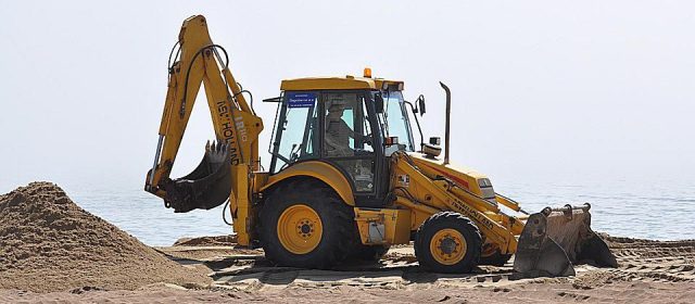 A Review of the Basic Types of Earthmoving Equipment
