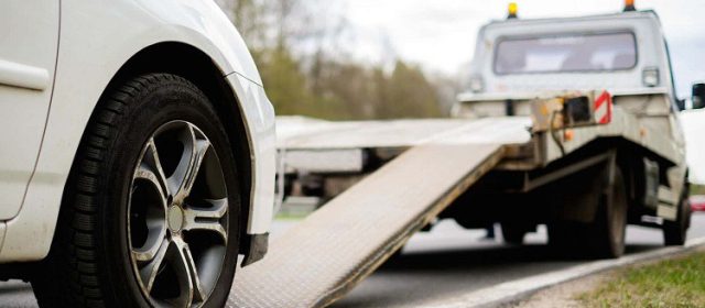 Why Hire Cash For Cars Removal in Melbourne